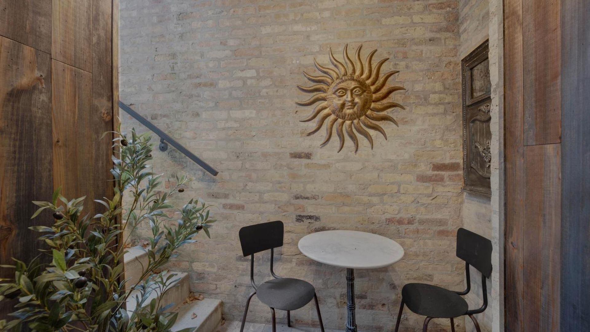 D' Citta Bed & Breakfast Chicago