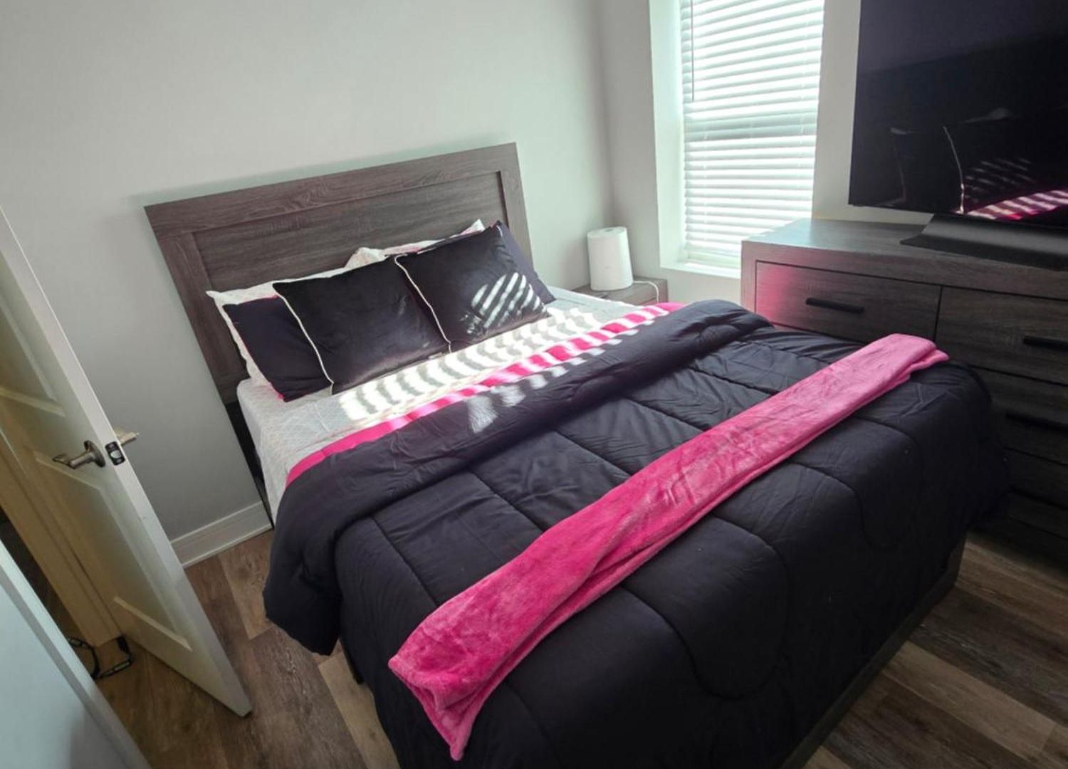 Apartment Cozy & Near Downtown & Hyde Park