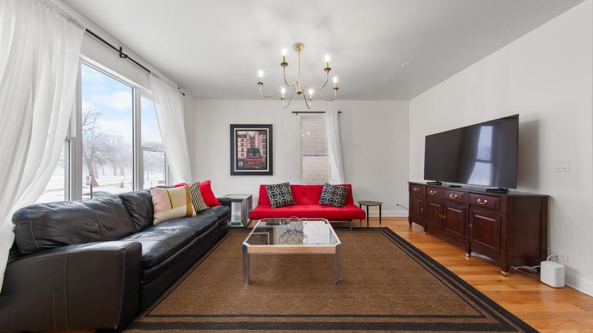 Perfect Location Across From Park & Train Station Chicago