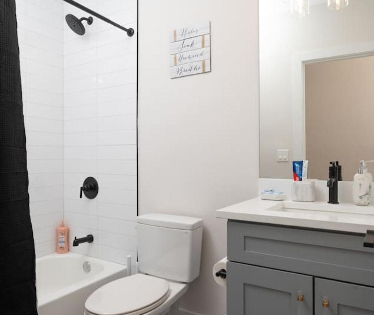 Modern 3br Near Dt Chi Apartment *