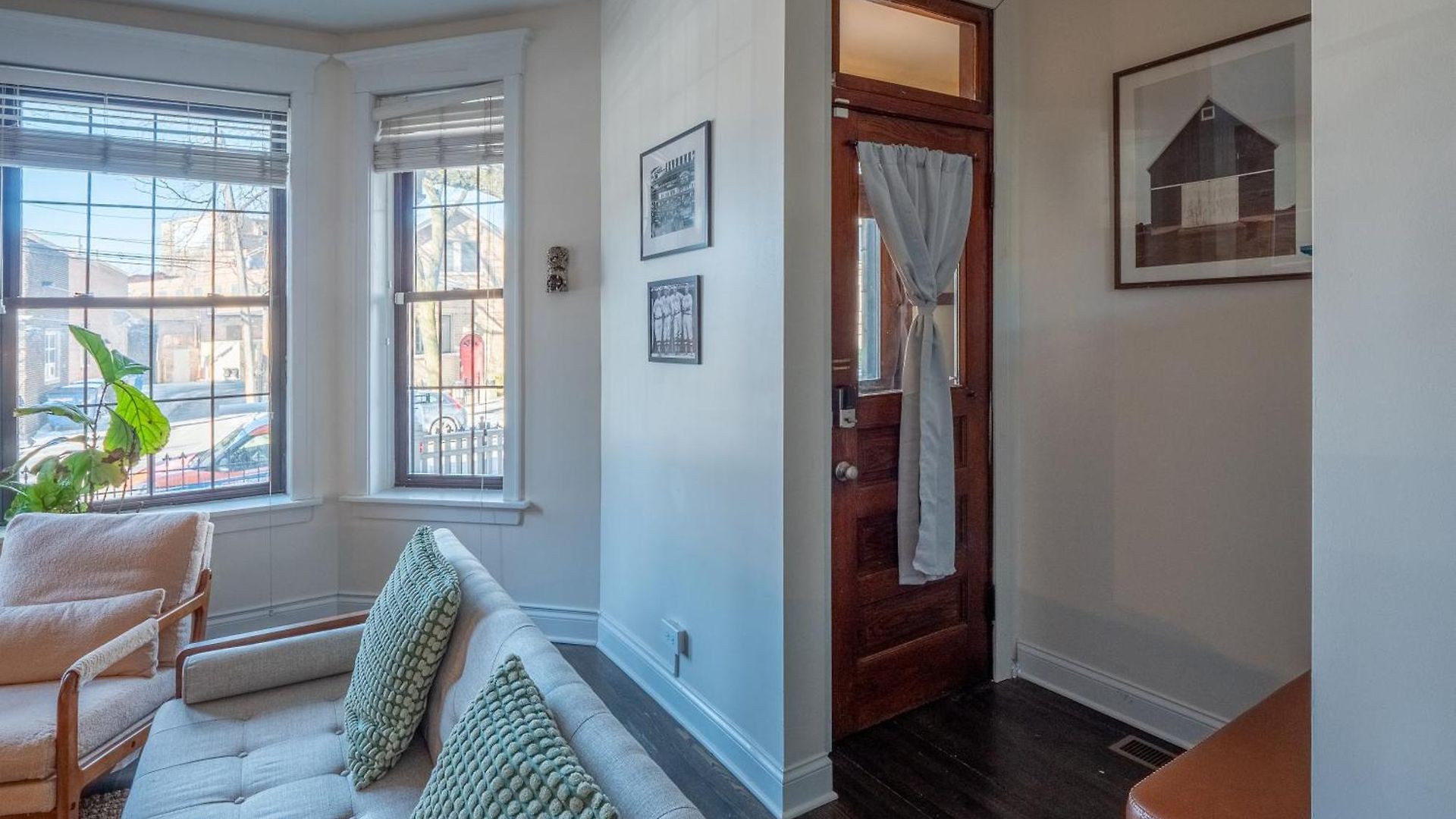 Apartment Wrigleyville Chicago