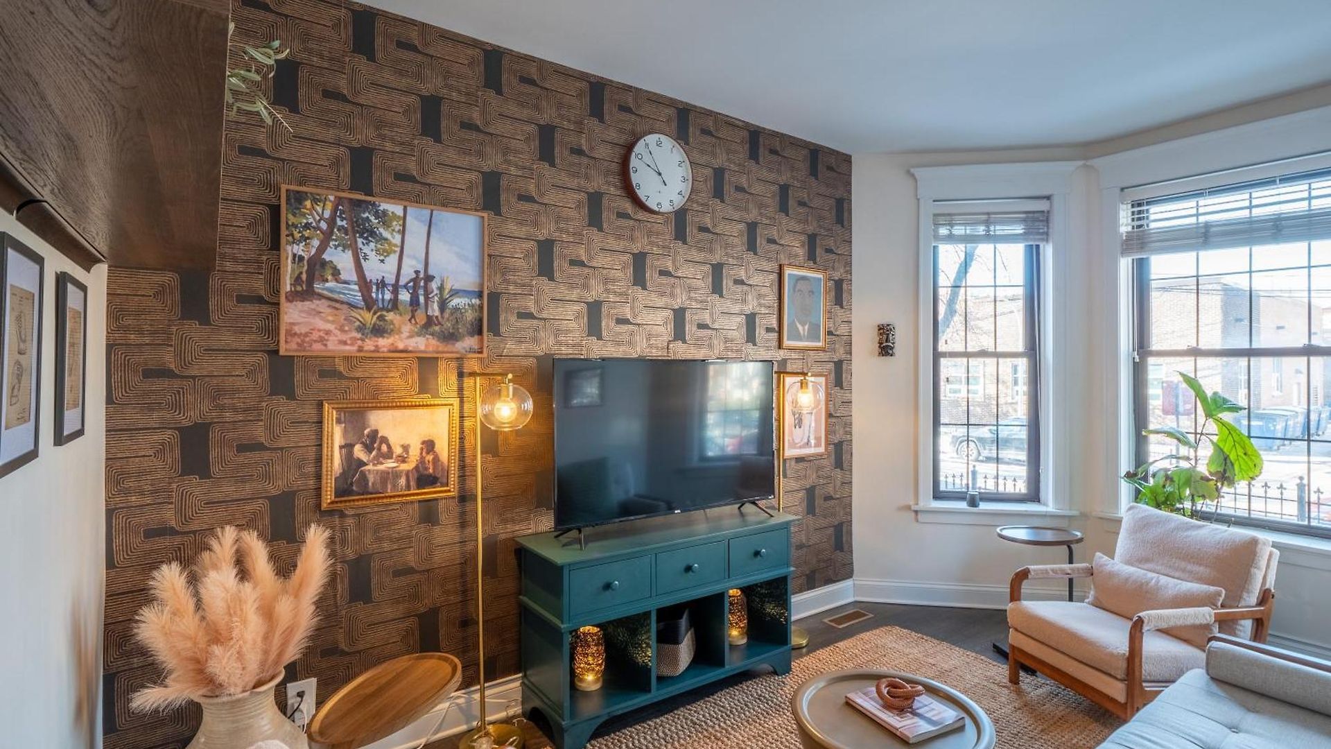 Wrigleyville Apartment Chicago