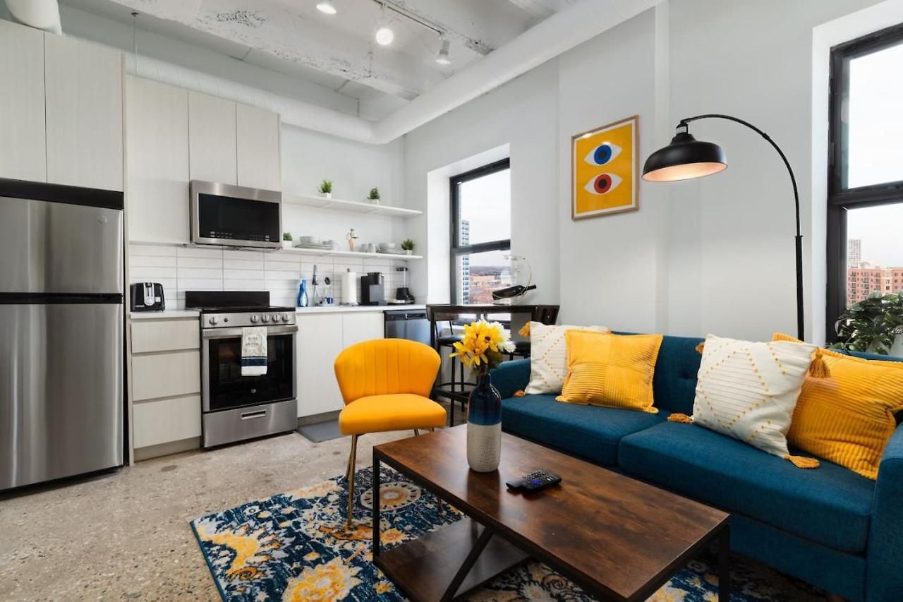 Regal Stylish Uptown Loft Beachfront Rooftopwfhgym Apartment *