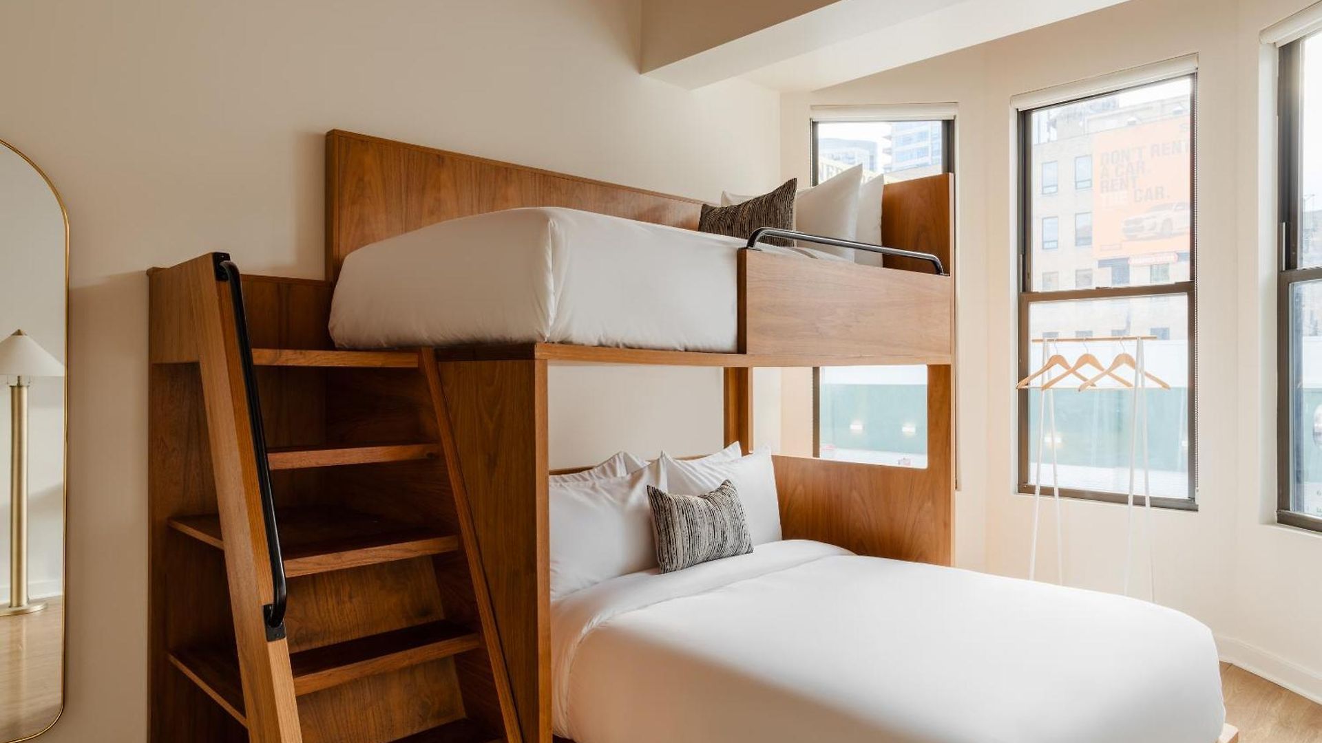 Found Hotels, Chicago, Series By Marriott Chicago