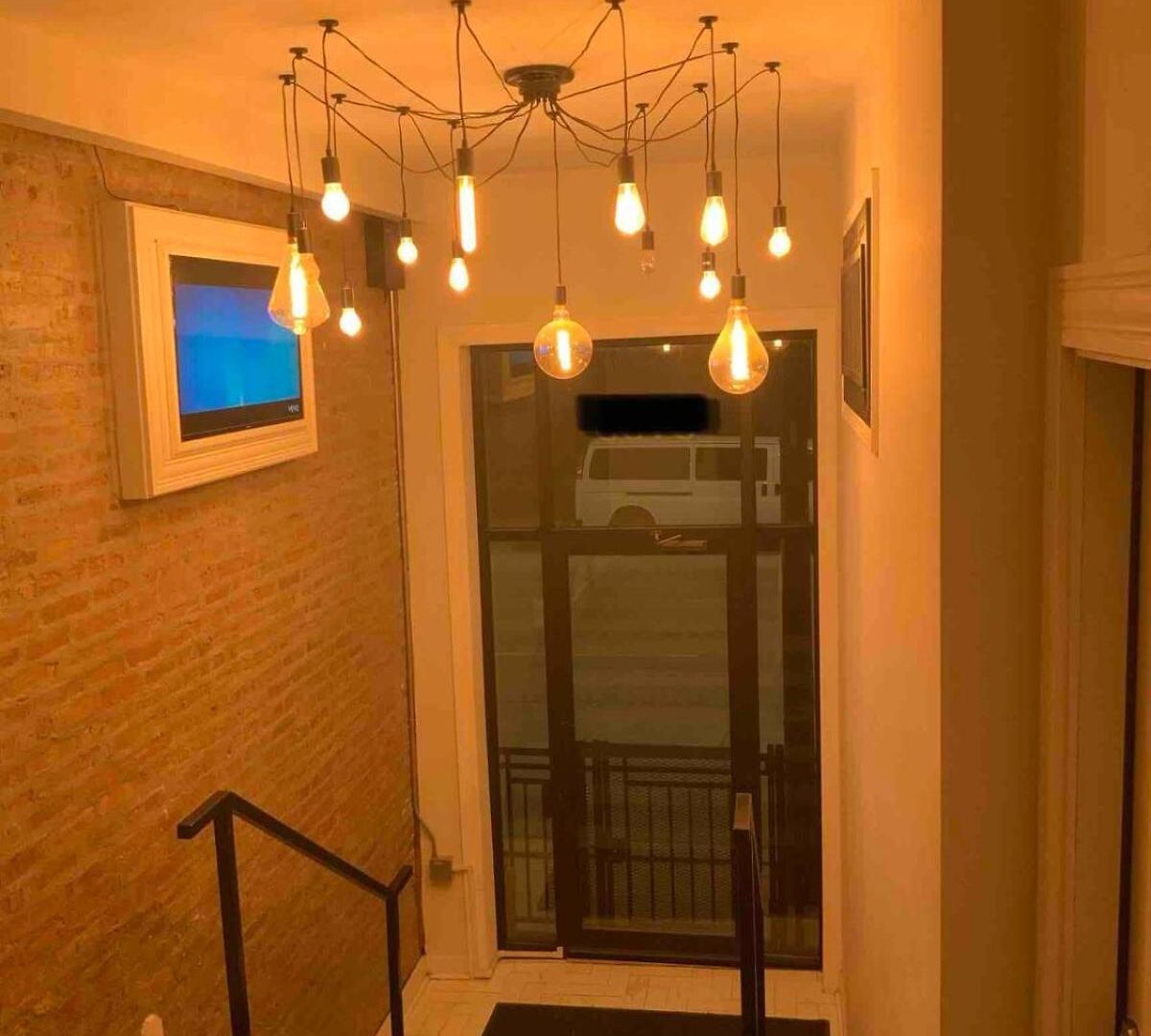 7 Star The Malia Oasis 3br 1 Half Bath Office Space * Chicago