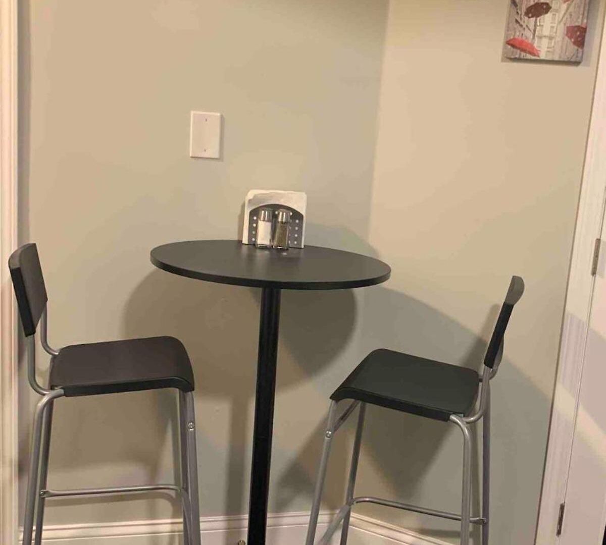 Apartment 7 Star The Malia Oasis 3br 1 Half Bath Office Space *