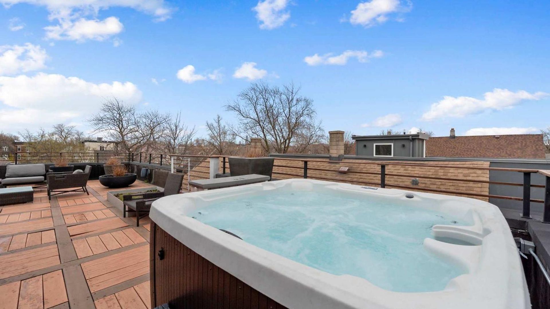 5br 5ba Architectural Estate-theatre Gym Rooftop Holiday home Chicago