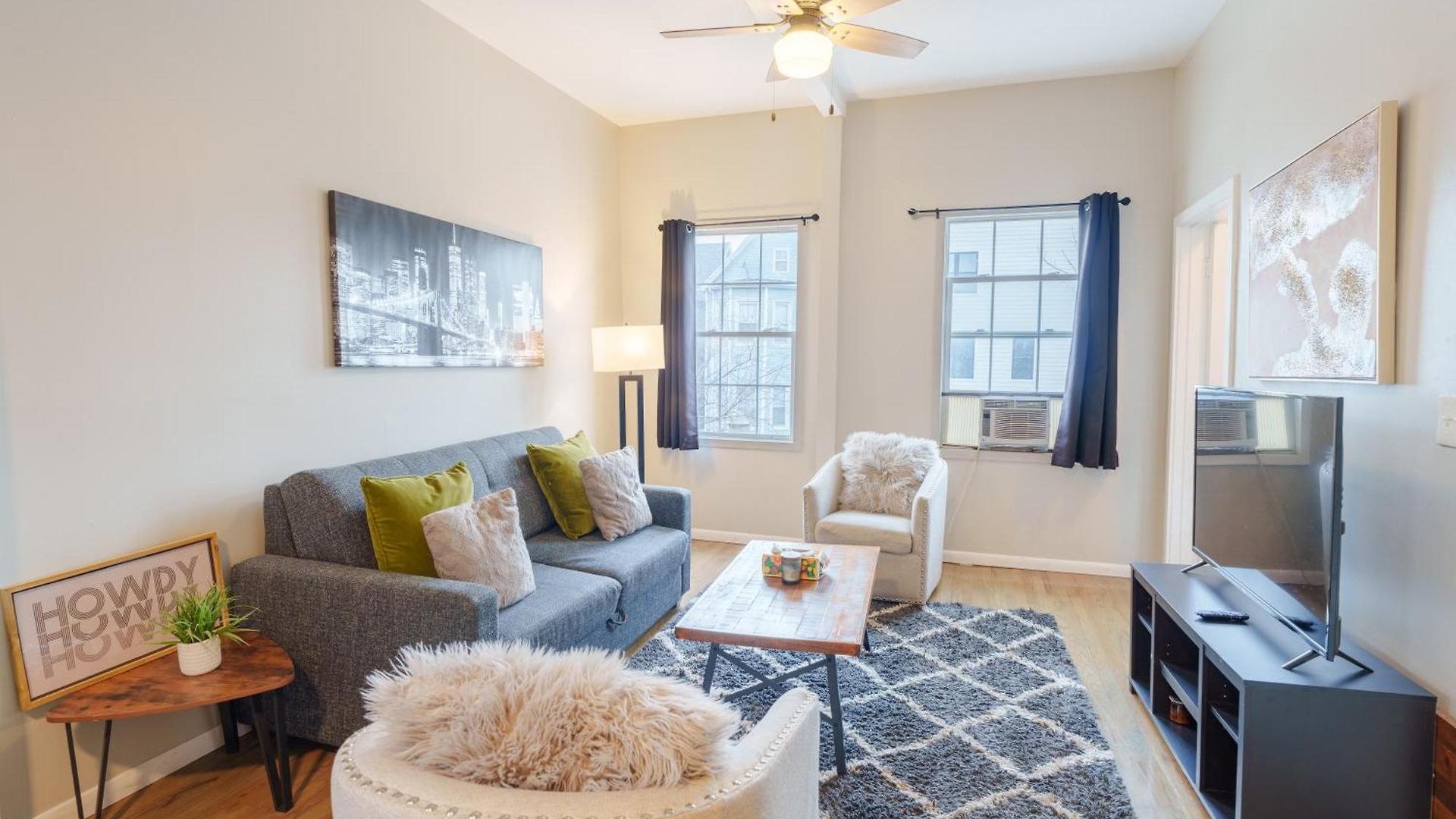 Bright & Modern 3br And 1ba In Logan Square Apartment *