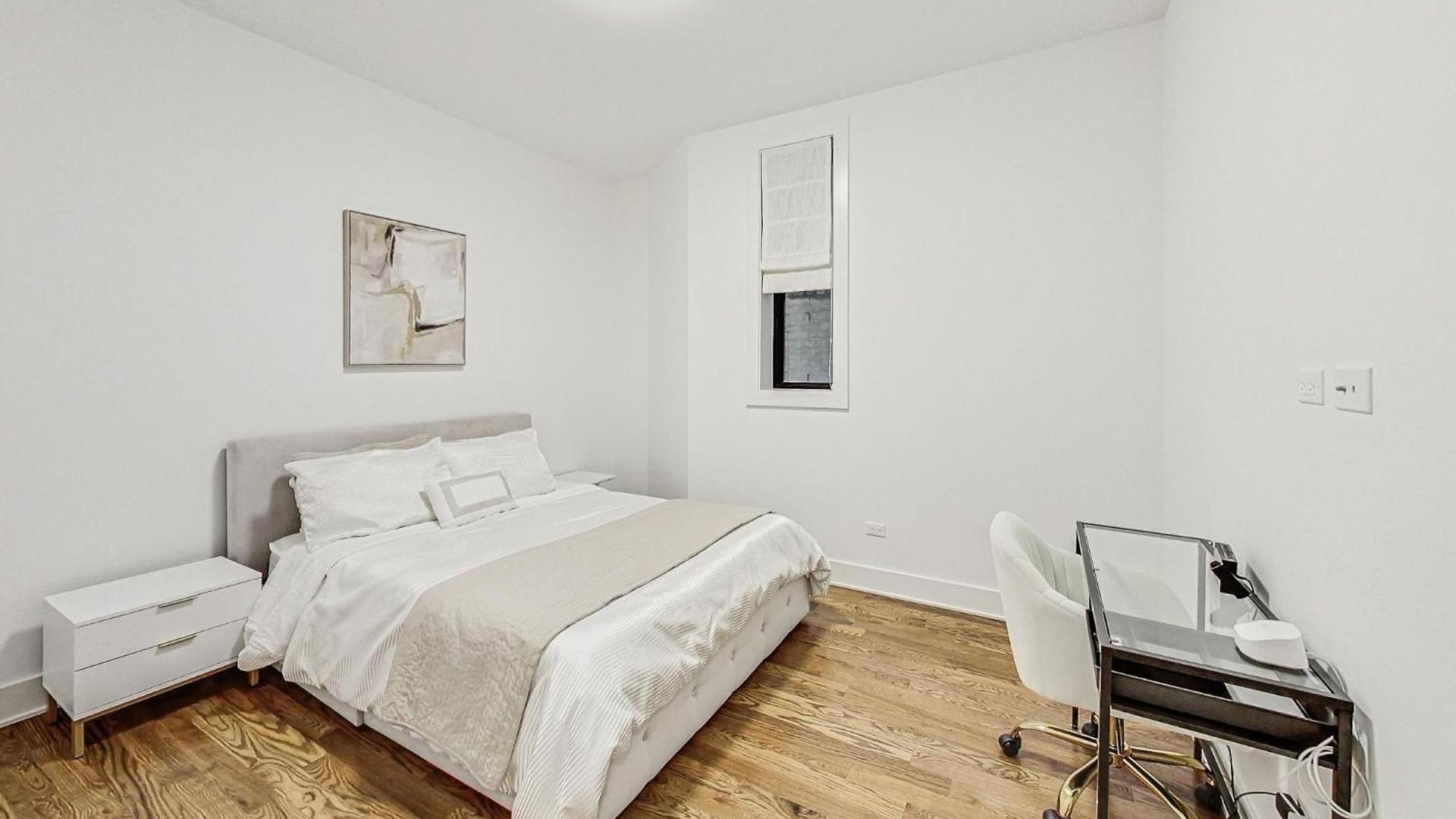 Luxurious Lincoln Park With Gourmet Kitchen *