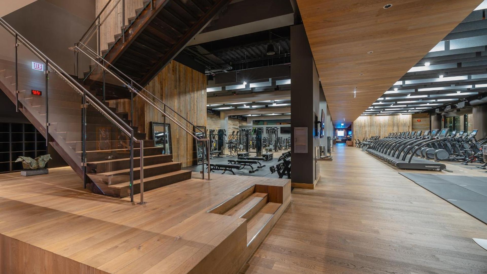 Resort The & Athletic Club At Midtown Chicago