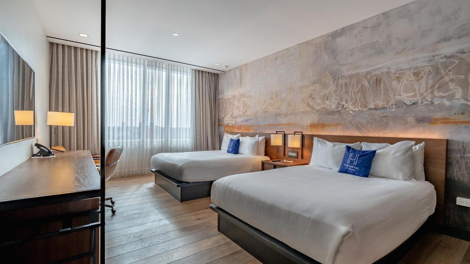 The & Athletic Club At Midtown 4*
