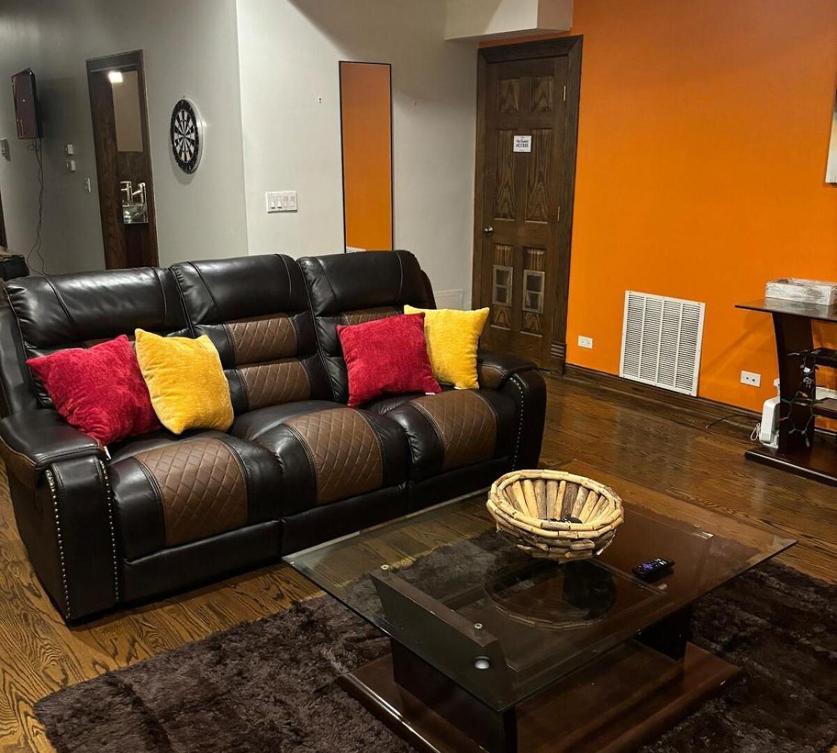 Wicker Park Loft Style Apartment Chicago