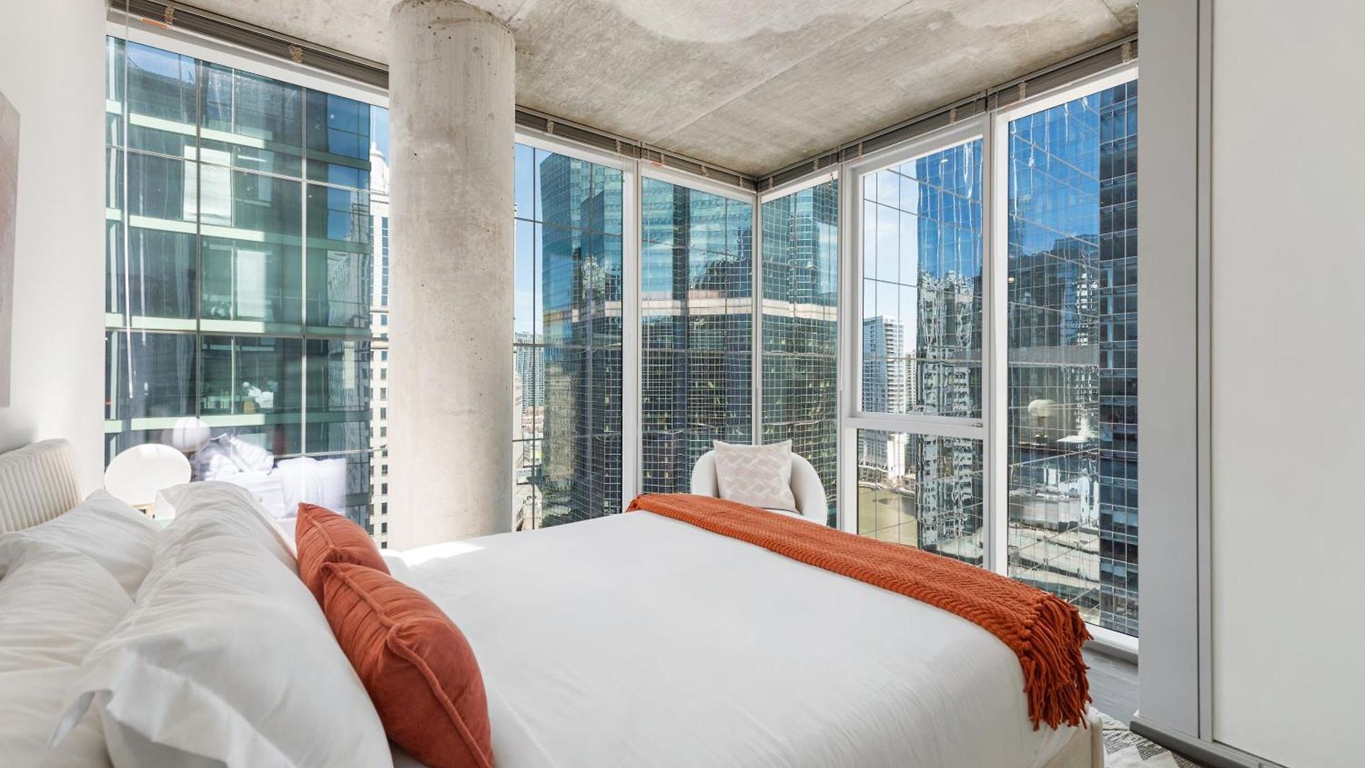 Linea Luxury Living With Indoor Pool And Rooftop Views In The Loop * Chicago