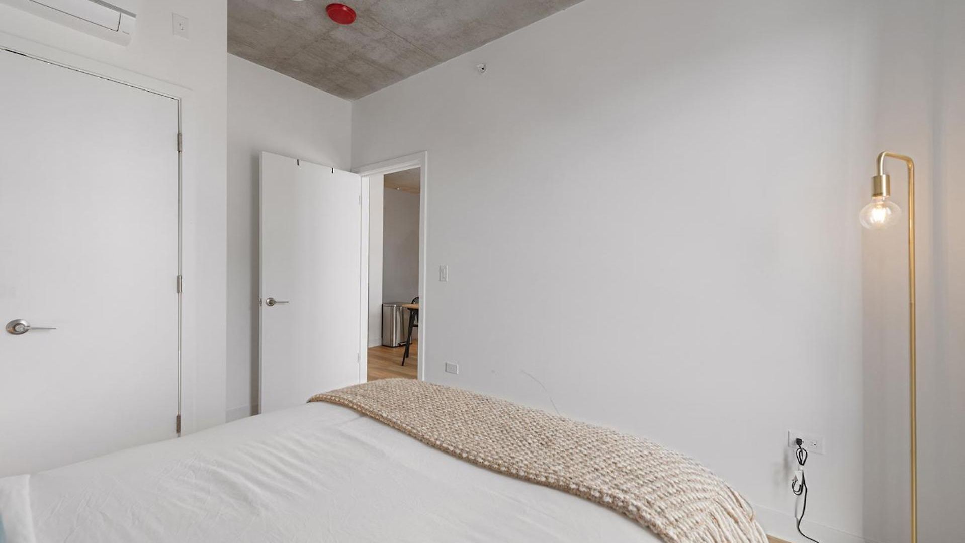 Post Getaway Ideal 4br For Groups Chicago
