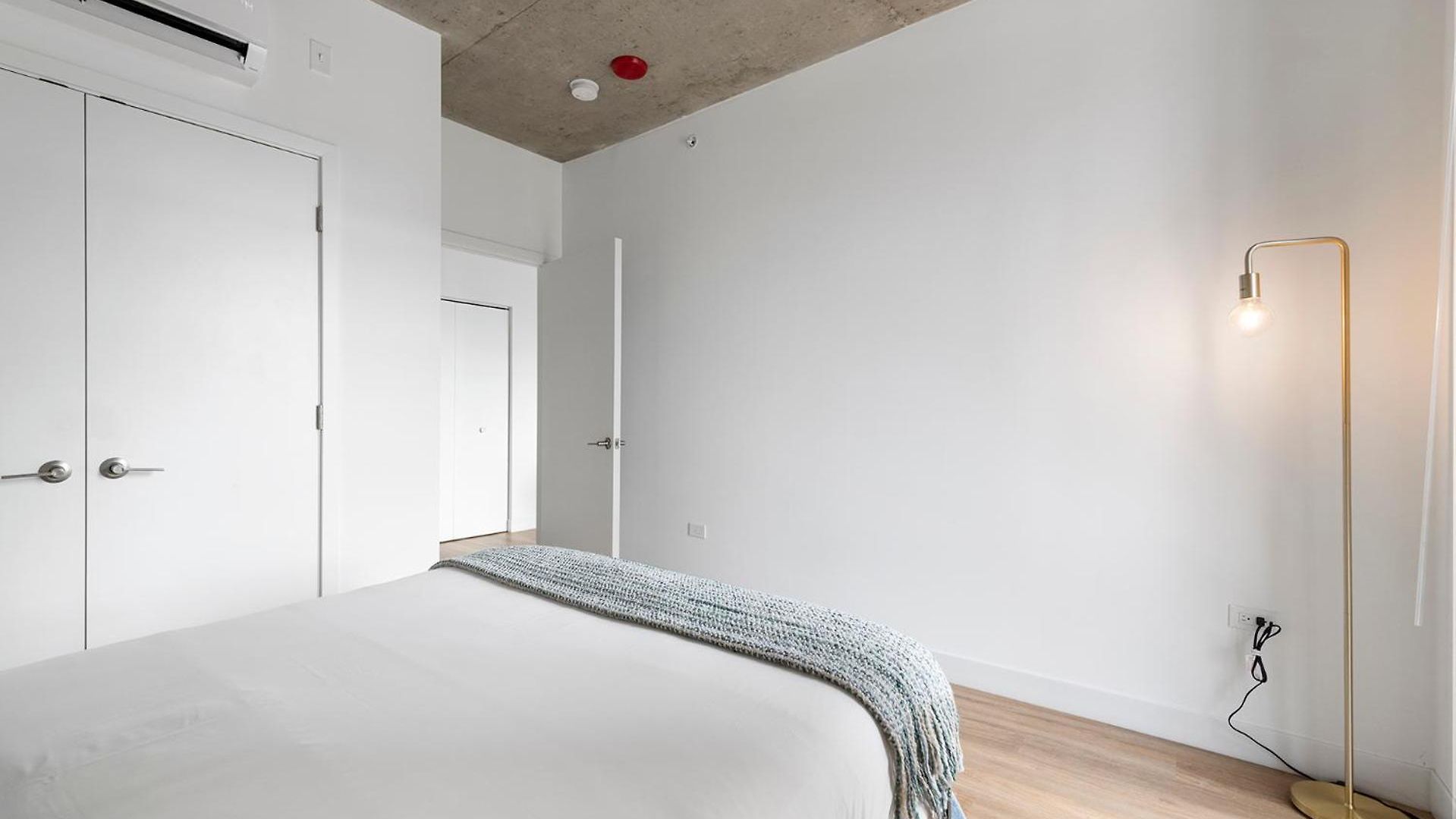 Post Getaway Ideal 4br For Groups Apartment