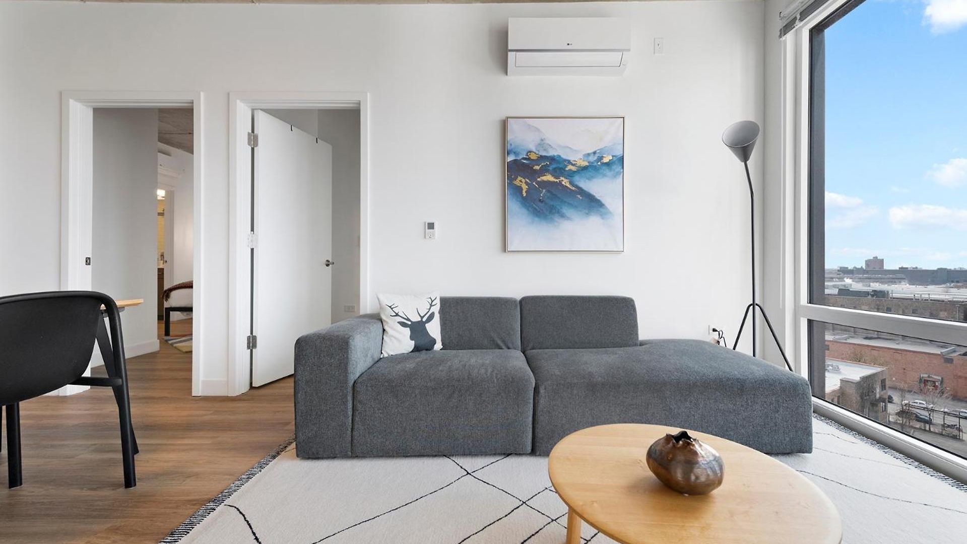 Post Getaway Ideal 4br For Groups Chicago