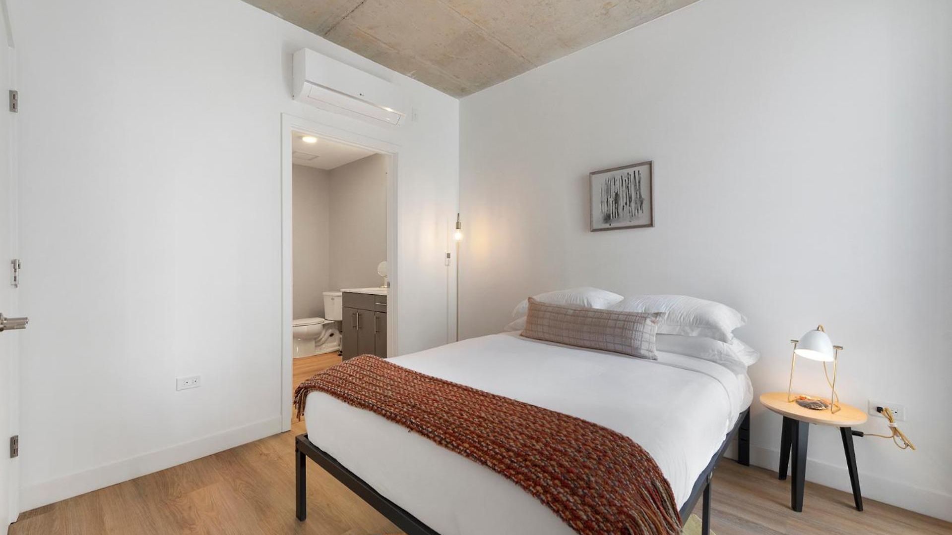 Apartment Post Getaway Ideal 4br For Groups Chicago