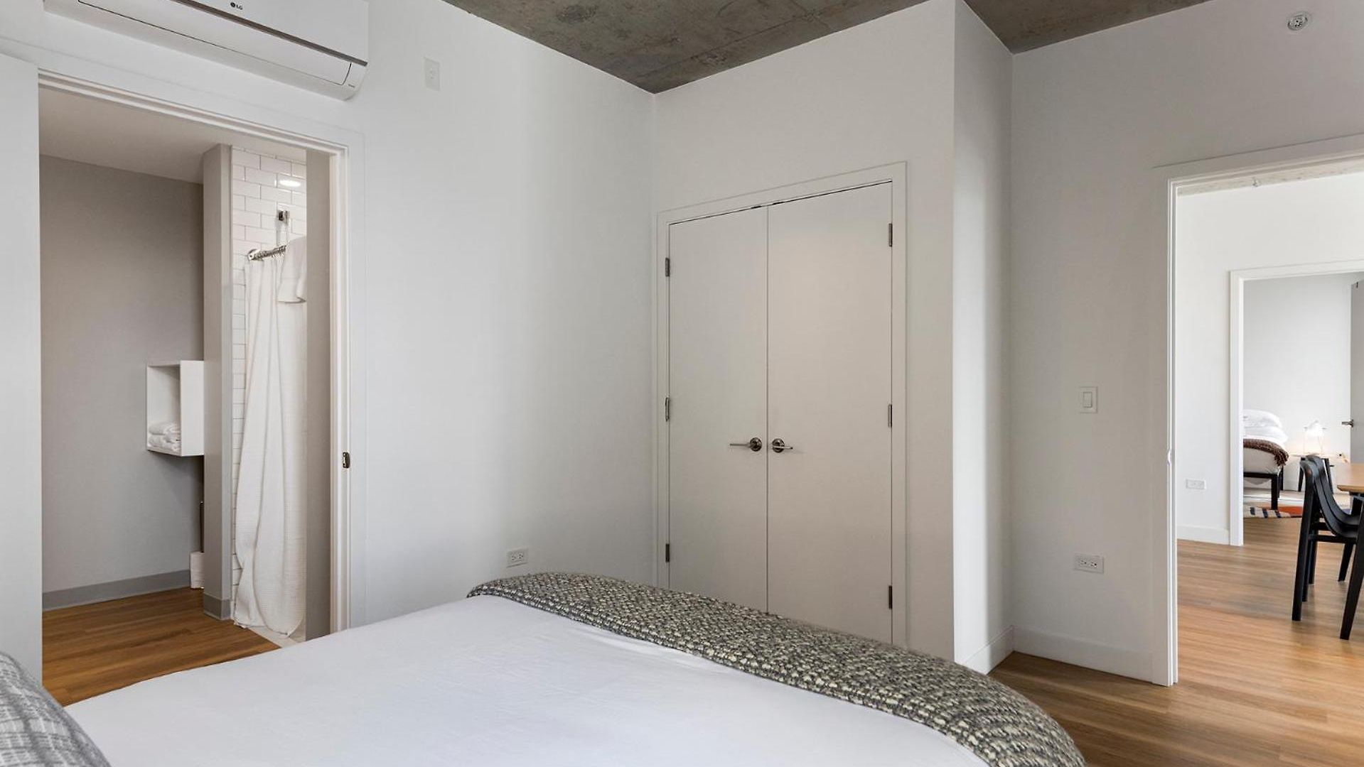 Post Getaway Ideal 4br For Groups Chicago