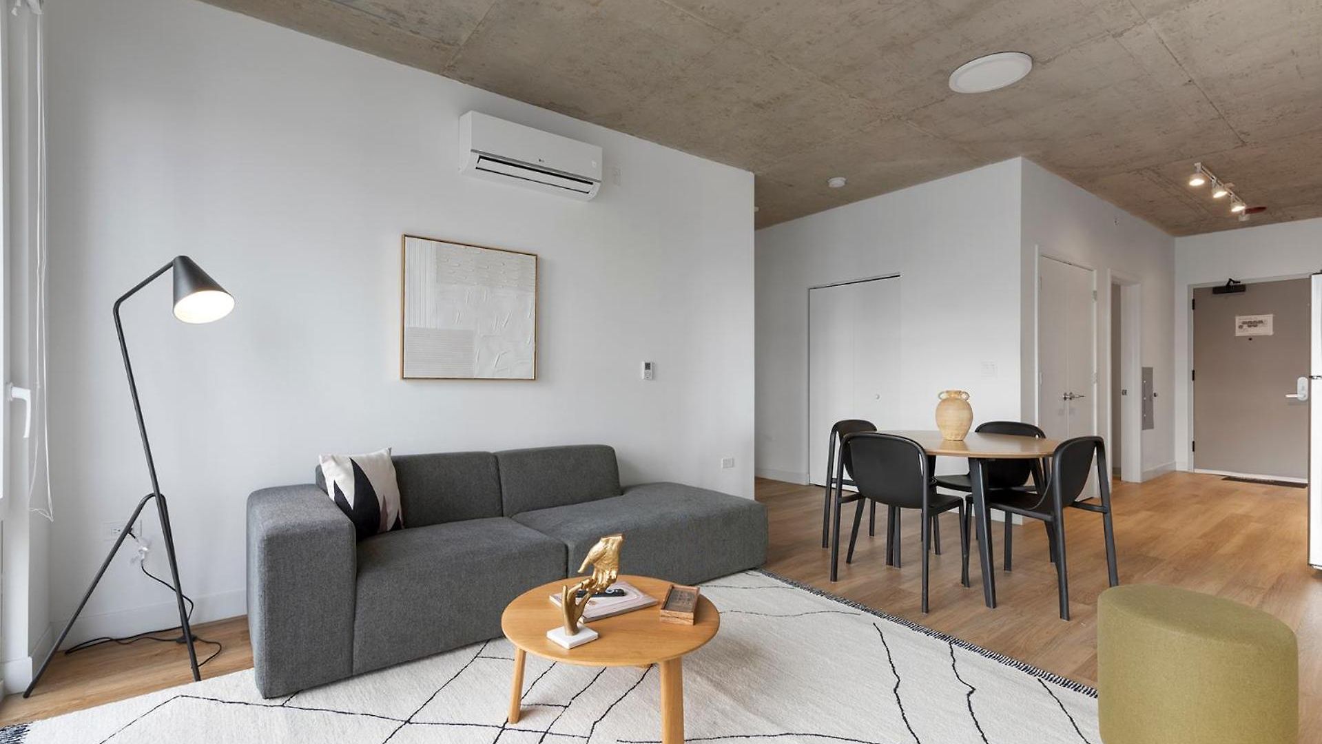 Apartment Post Getaway Ideal 4br For Groups Chicago