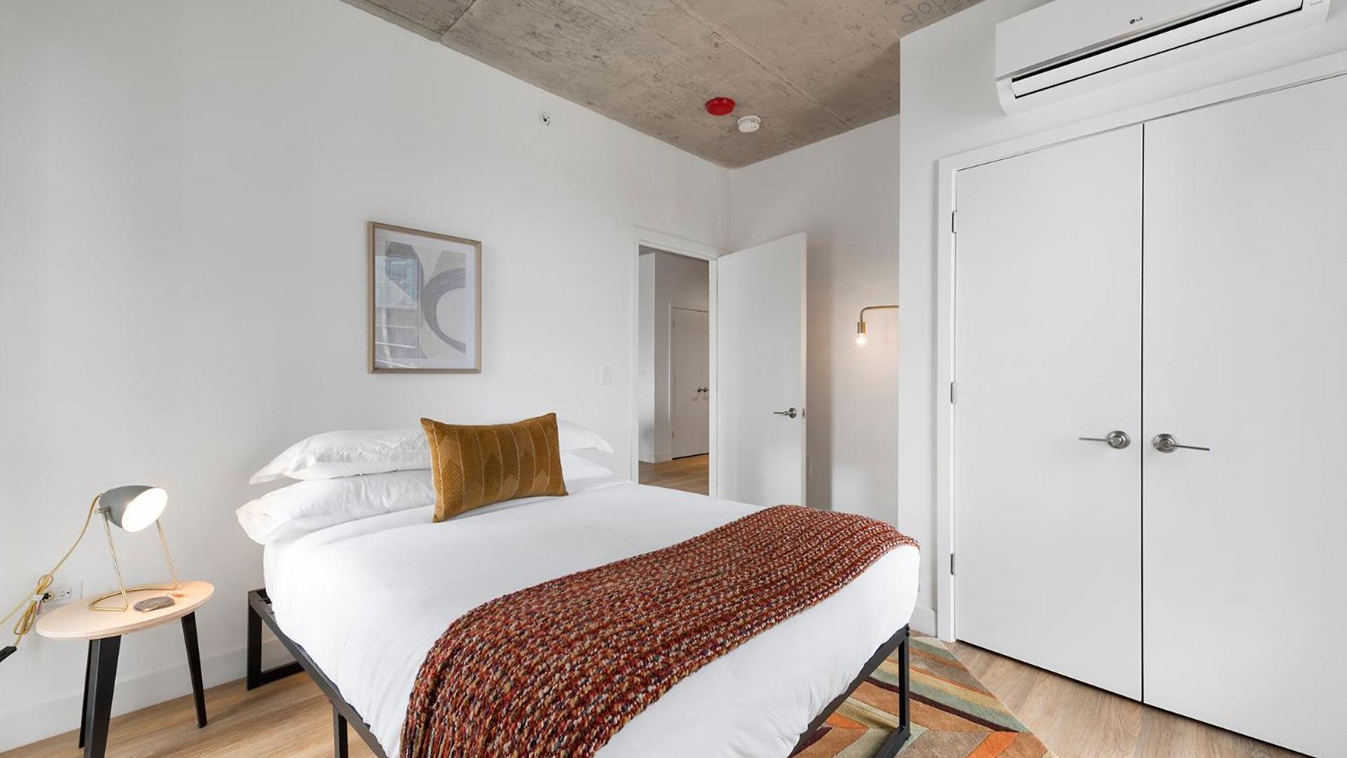 Post Getaway Ideal 4br For Groups Apartment