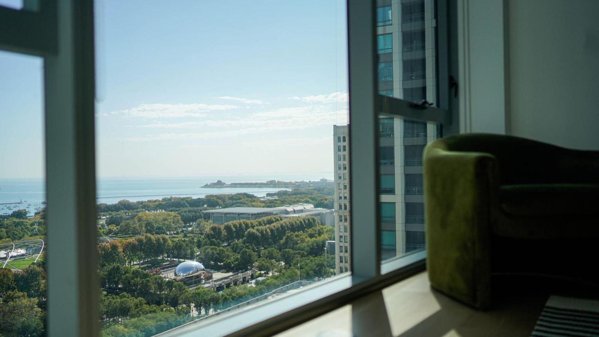 Premier Penthouses And With Captivating Views Of Millennium Park *