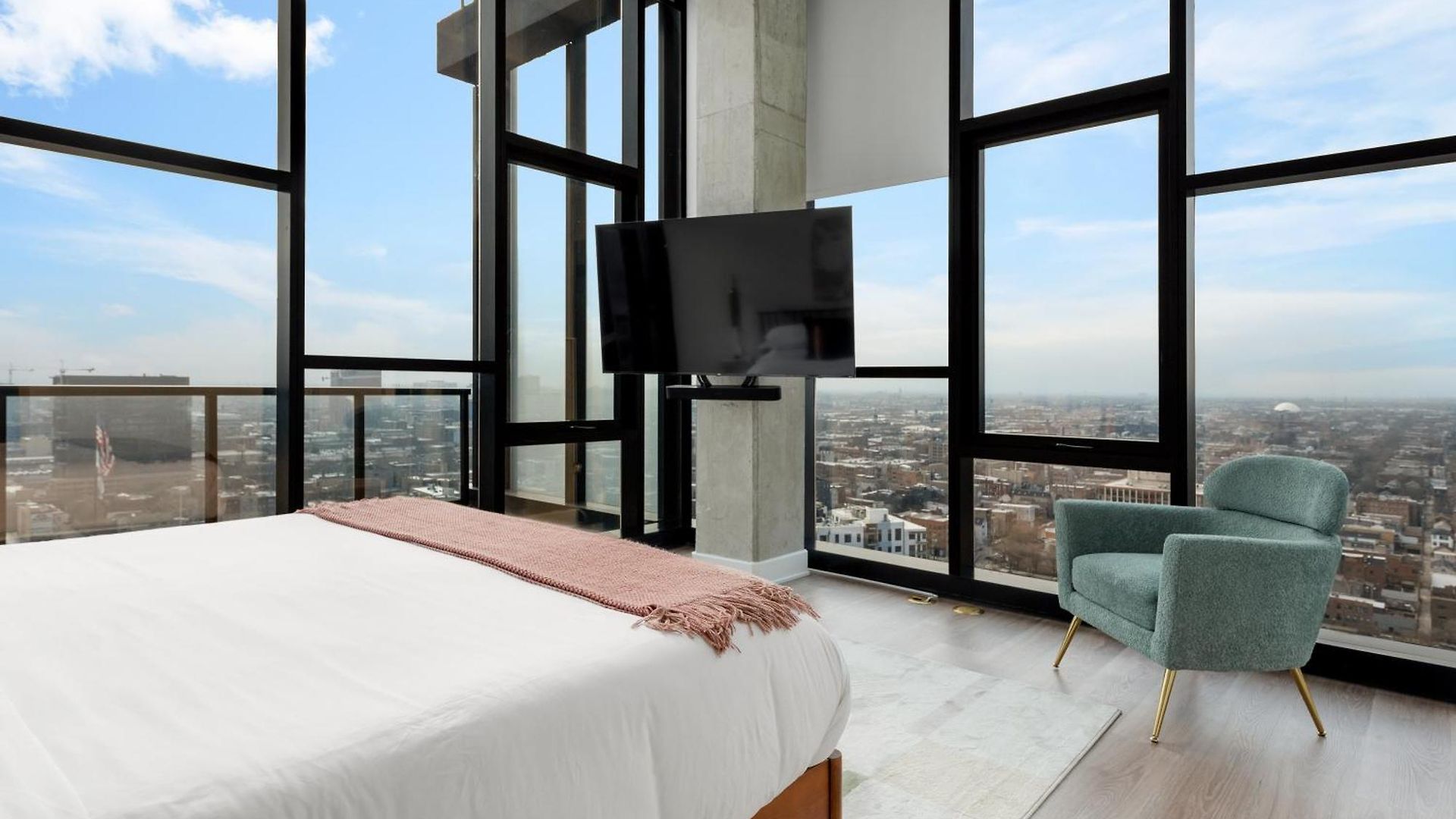 Avenir West Loop Penthouses With Iconic Views Apartment *