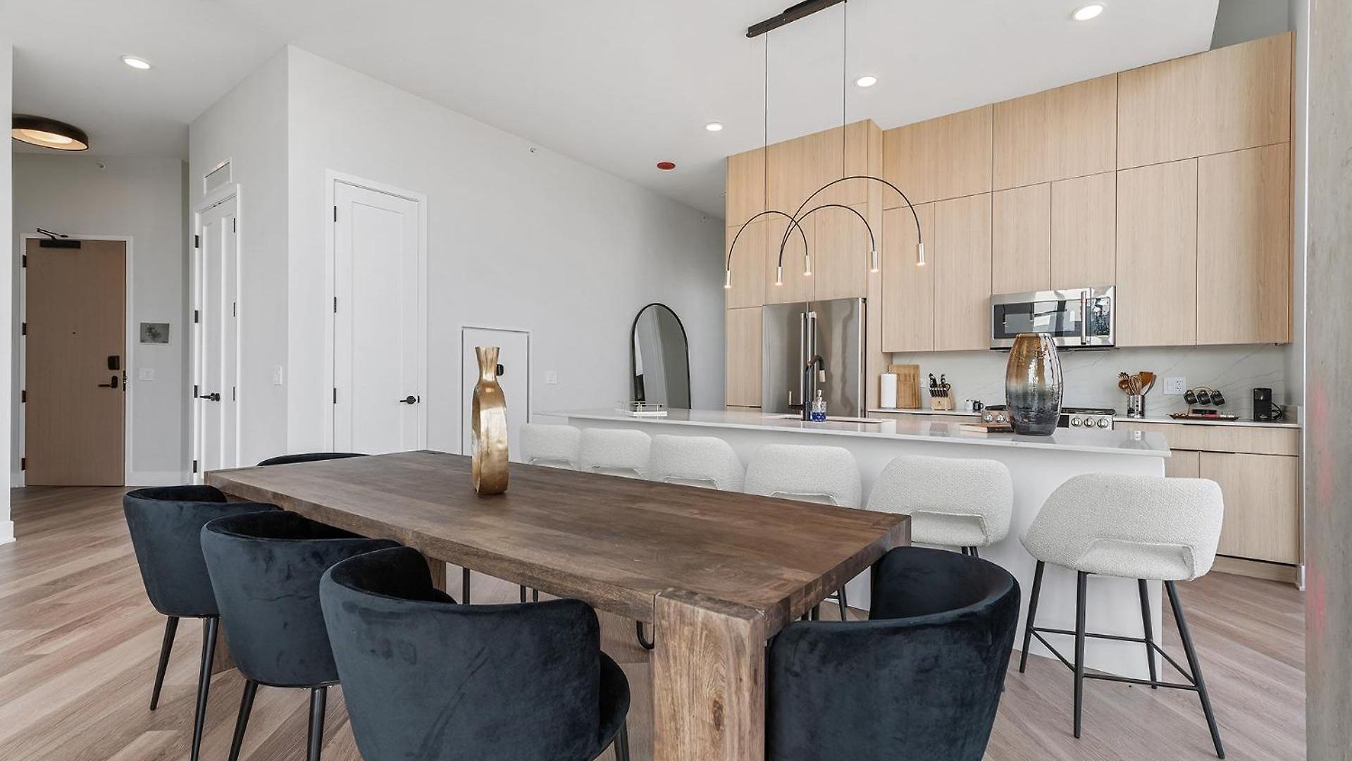 Apartment Avenir West Loop Penthouses With Iconic Views Chicago