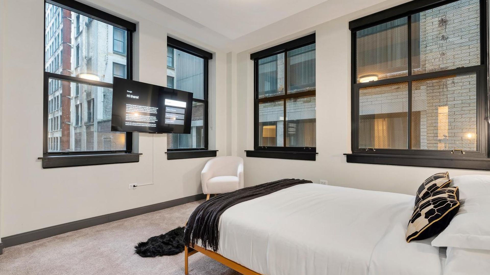 Experience Downtown At Millennium - Luxury In The Loop Apartment