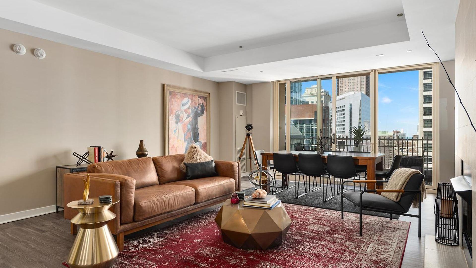 The Bernardin Gold Coast Luxury Near Magnificent Mile *
