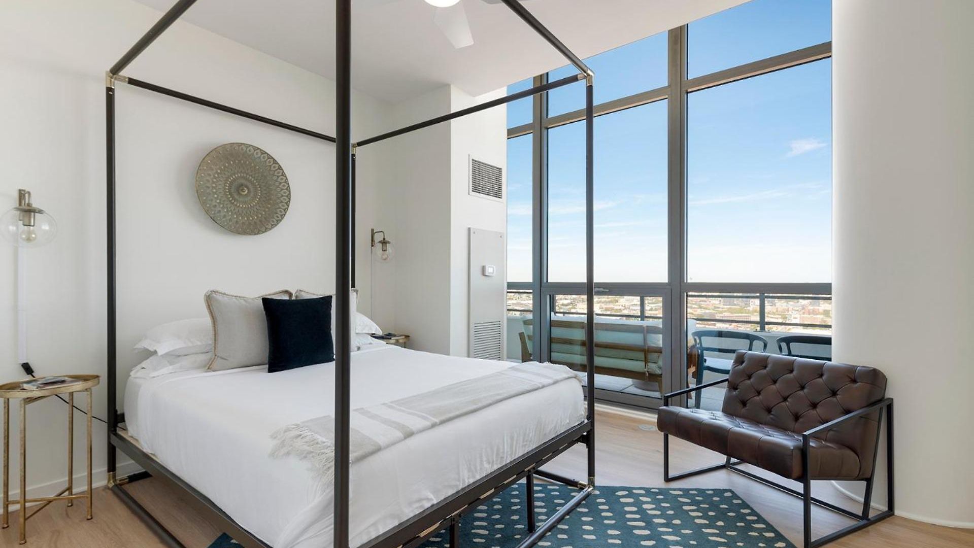 Apartment K2 Sky High With Stunning Views In West Loop