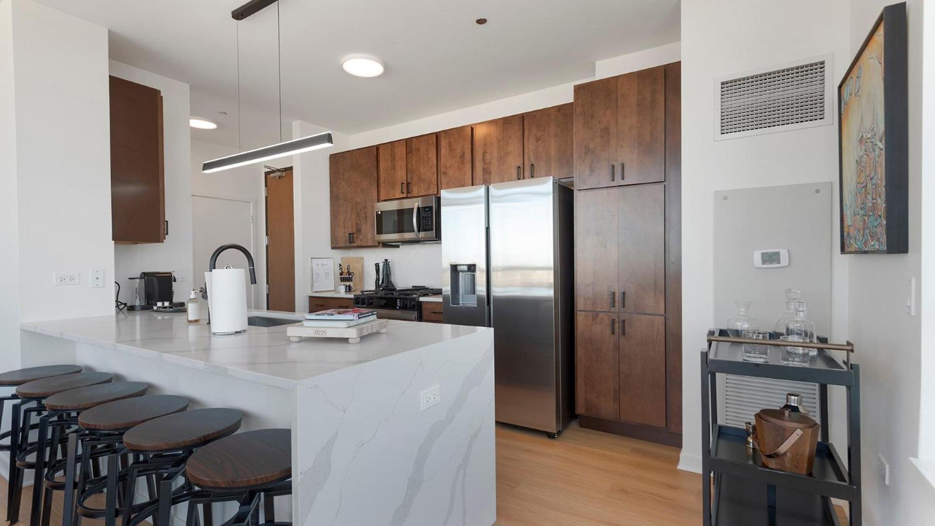 K2 Sky High With Stunning Views In West Loop Apartment Chicago