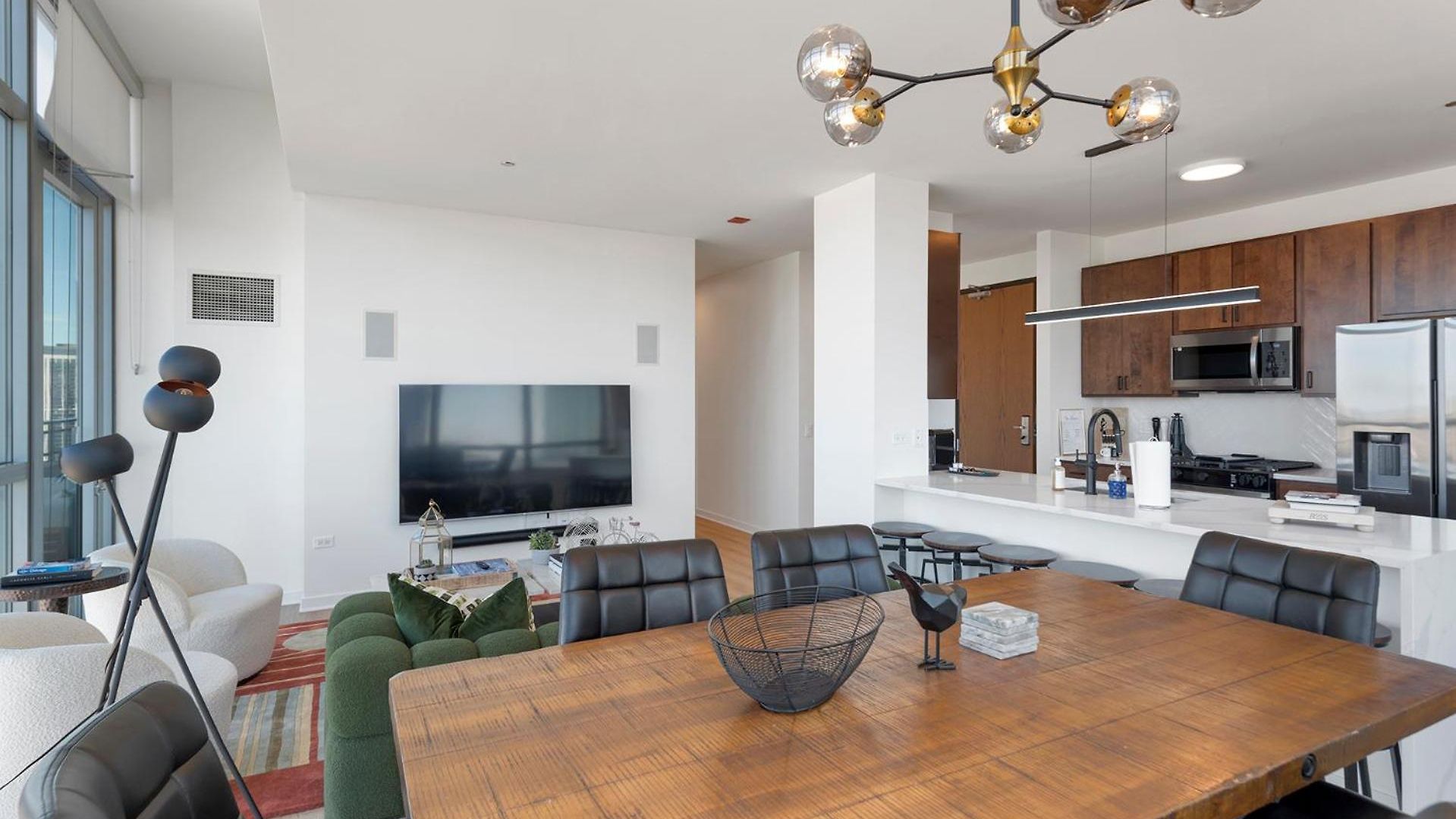 Apartment K2 Sky High With Stunning Views In West Loop