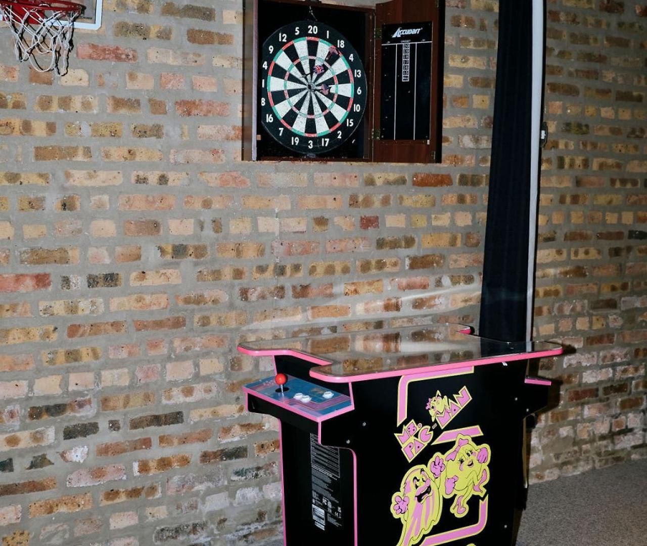 Holiday home 4 Bedroom • Theater • Gym • Walk To Lincoln Park! Chicago