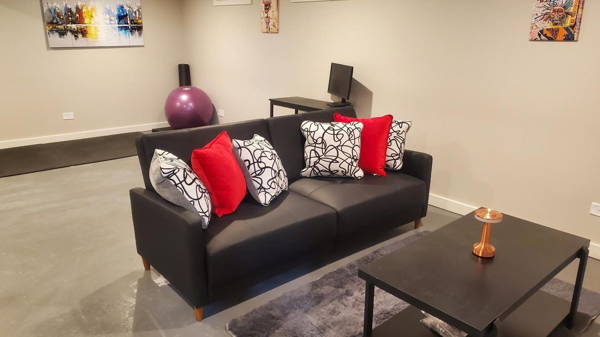 3 Level 10 Min To The Beach, Near Downtown