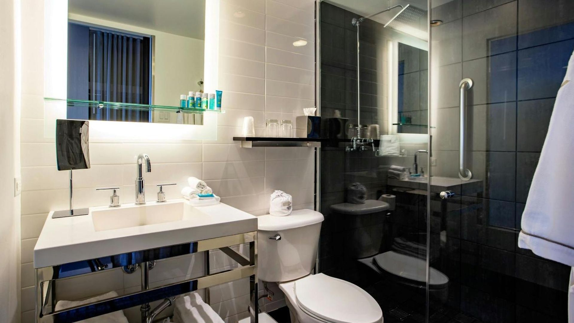 The Wade Hotel Chicago