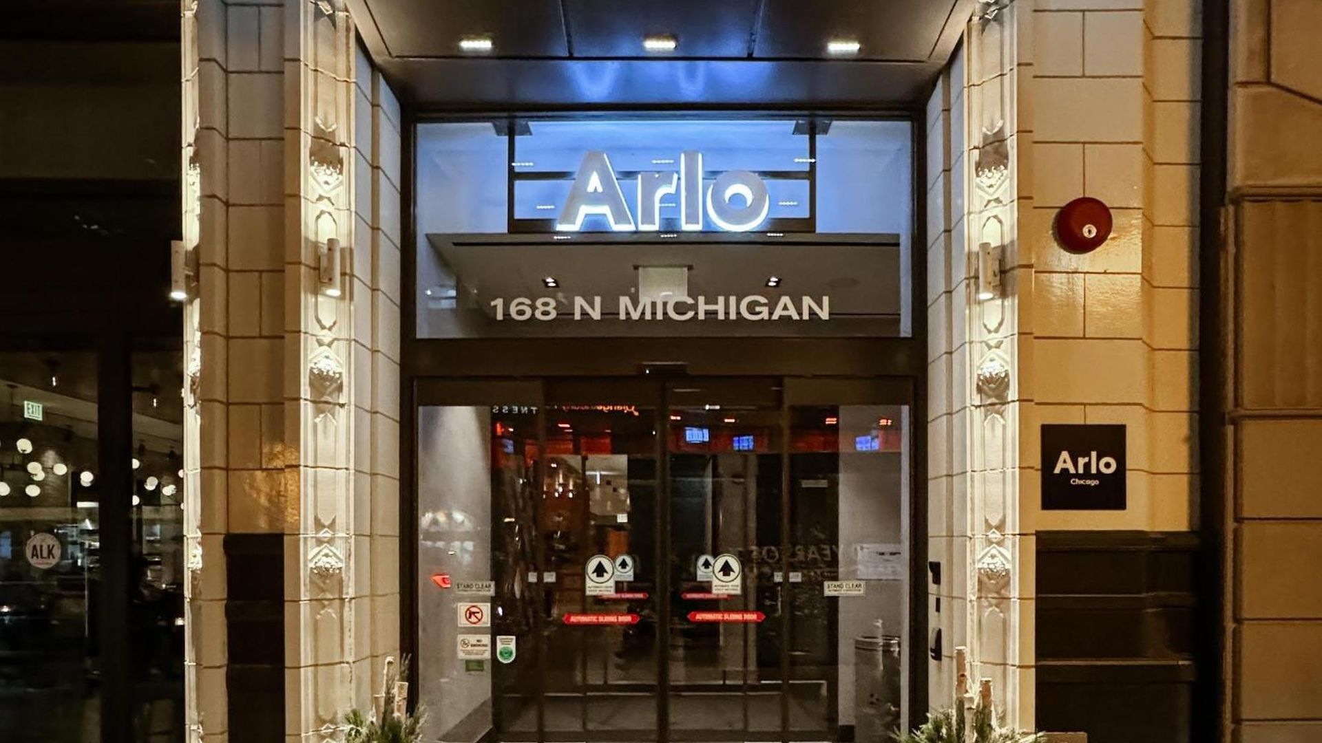 Hotel Arlo