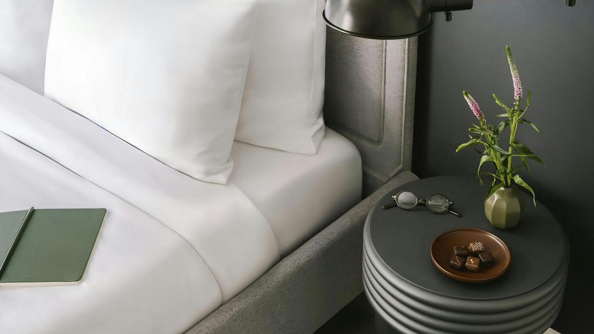 Sonder By Marriott Bonvoy The Plymouth Loop Aparthotel Chicago