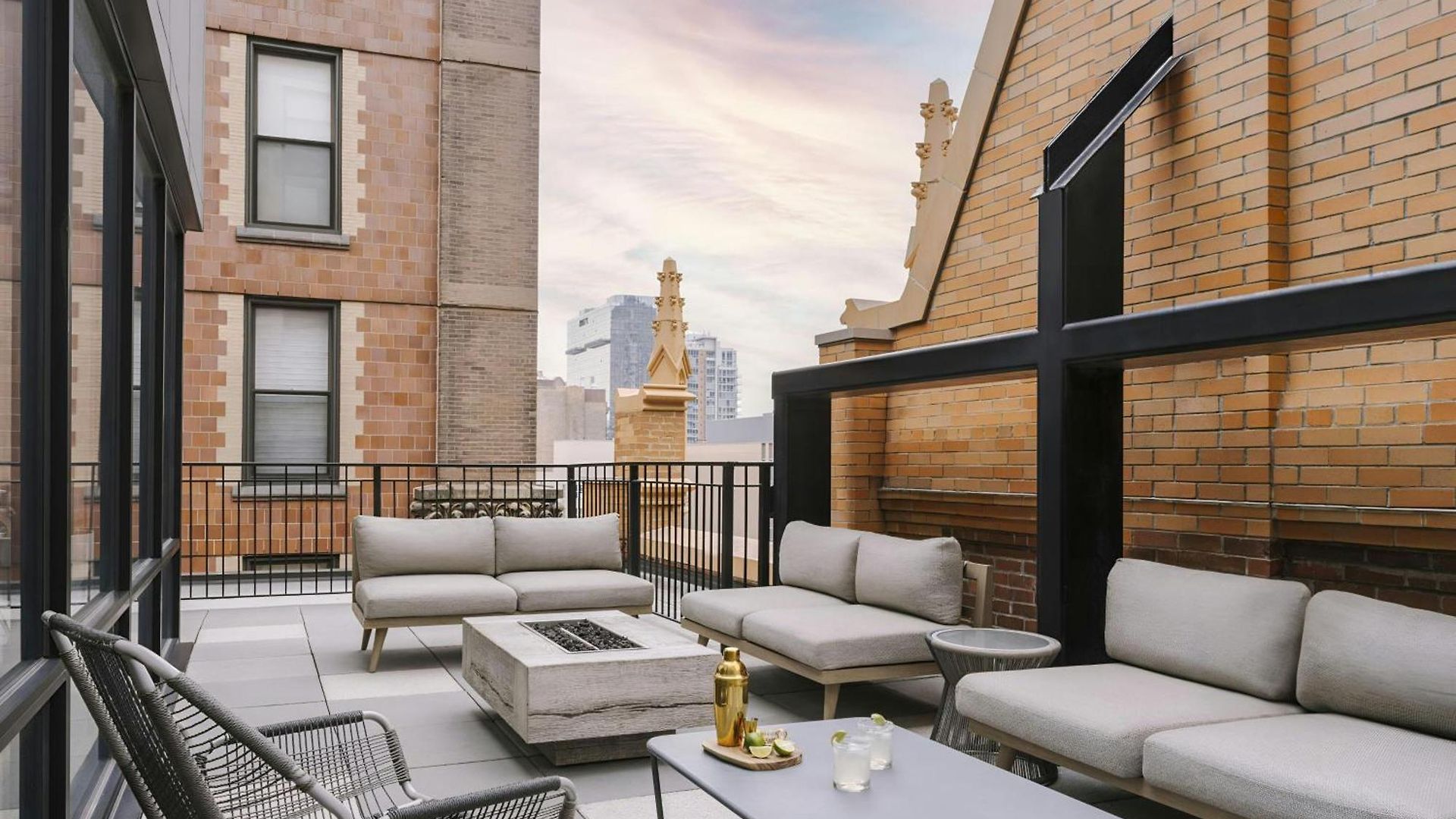 Aparthotel Sonder By Marriott Bonvoy The Plymouth Loop Chicago
