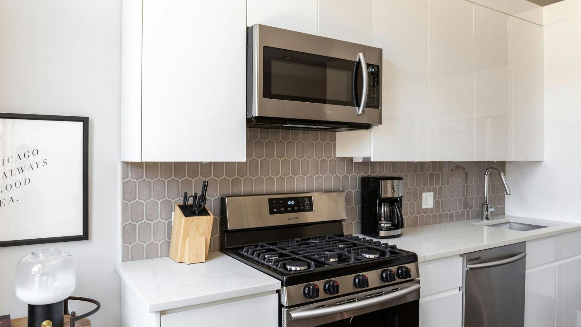 Sonder By Marriott Bonvoy Greektown 4*