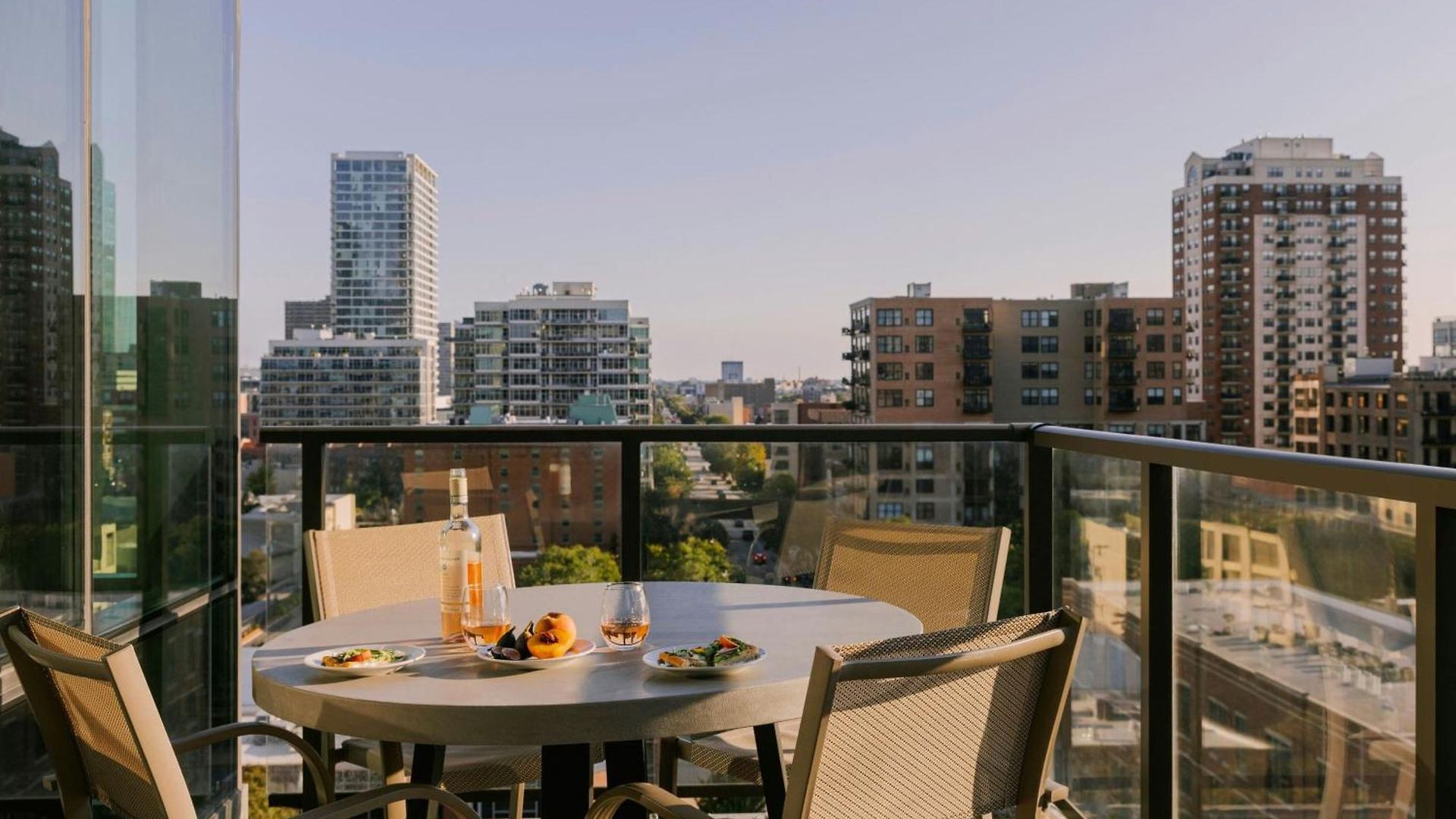 Sonder By Marriott Bonvoy South Wabash South Loop Aparthotel Chicago