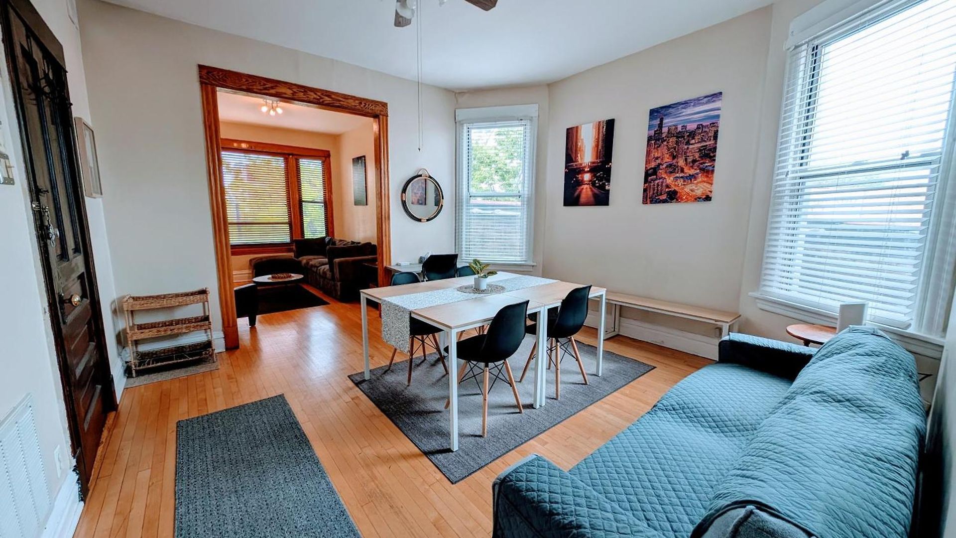 The Roscoe Village Apartment