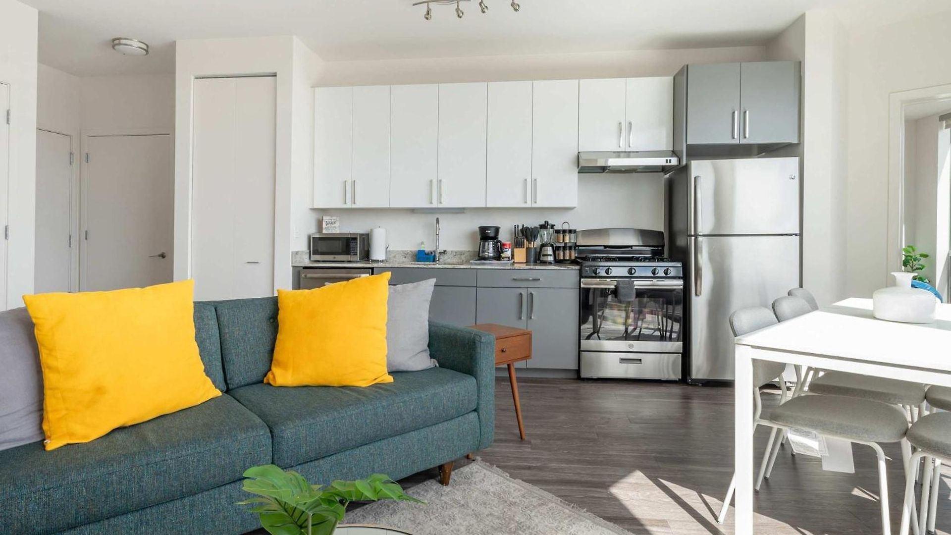 Brand New 2br Escape *