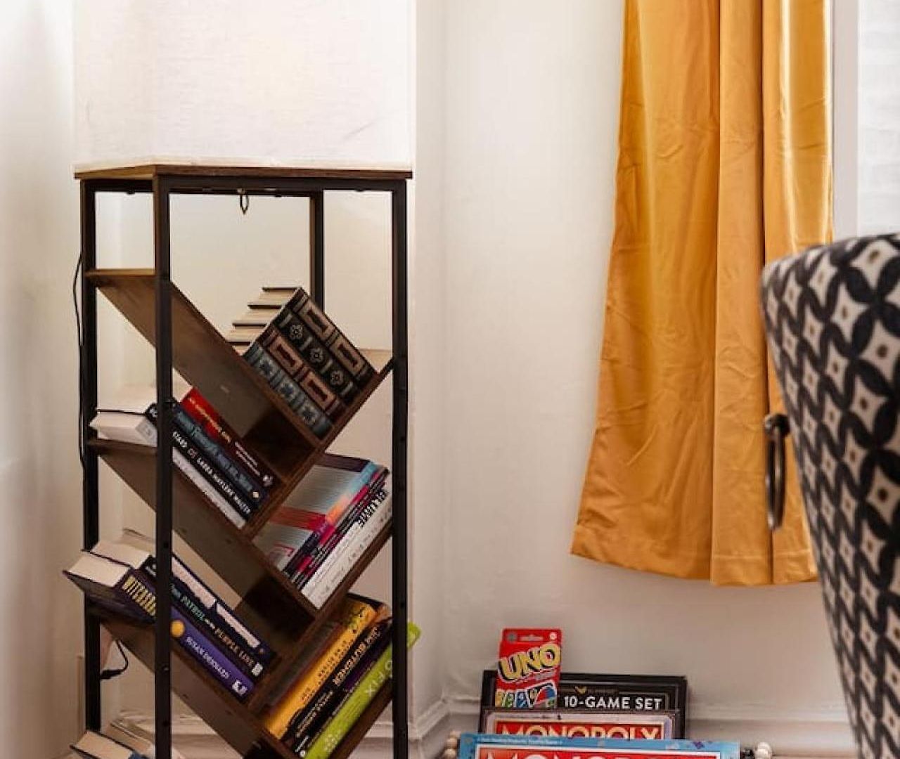 Dwntn 10mins And Sleeps 10 In Vintage And Free Parking Apartment
