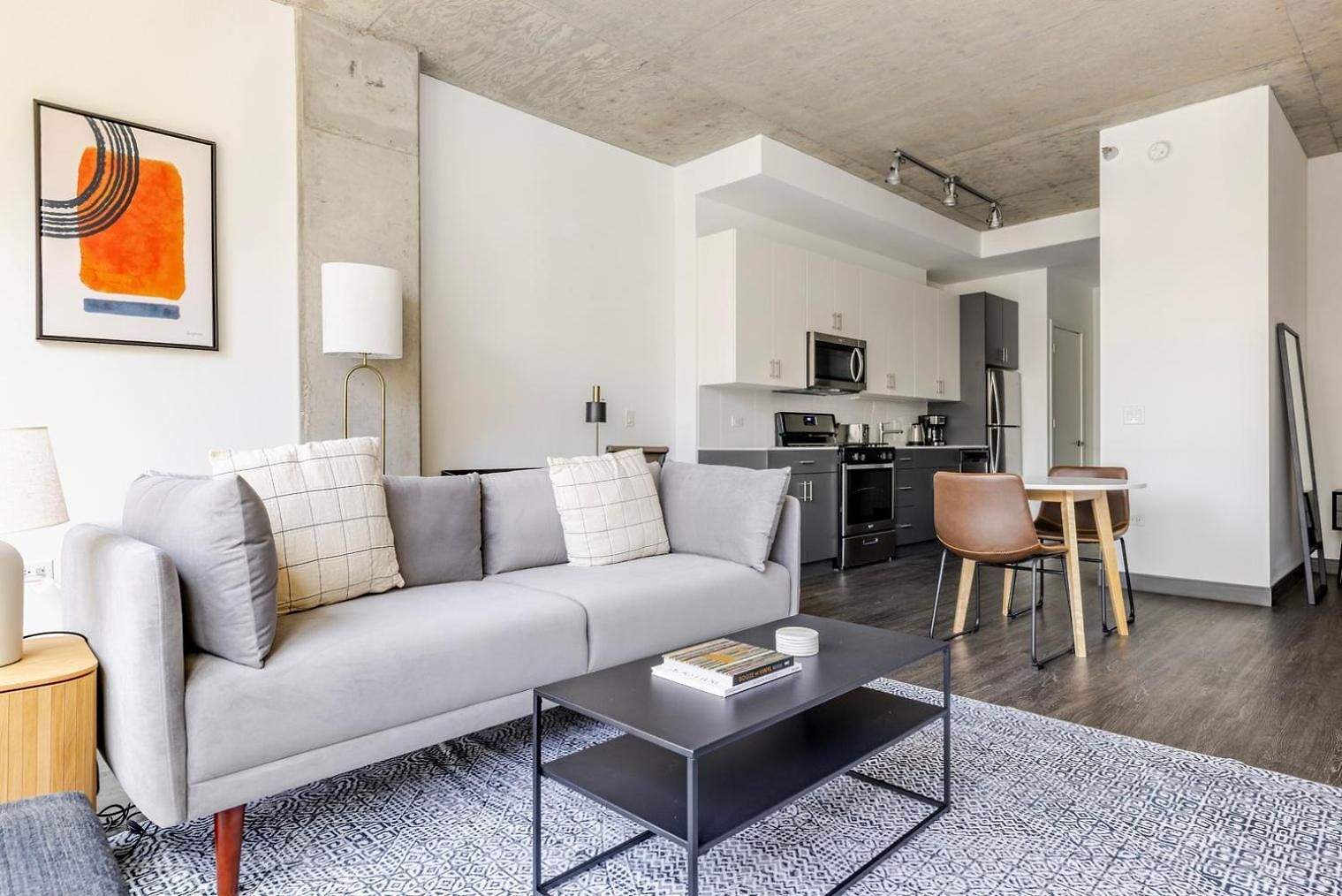 Apartment Blueground Loop Pool Ac Nr Park Chi-1266