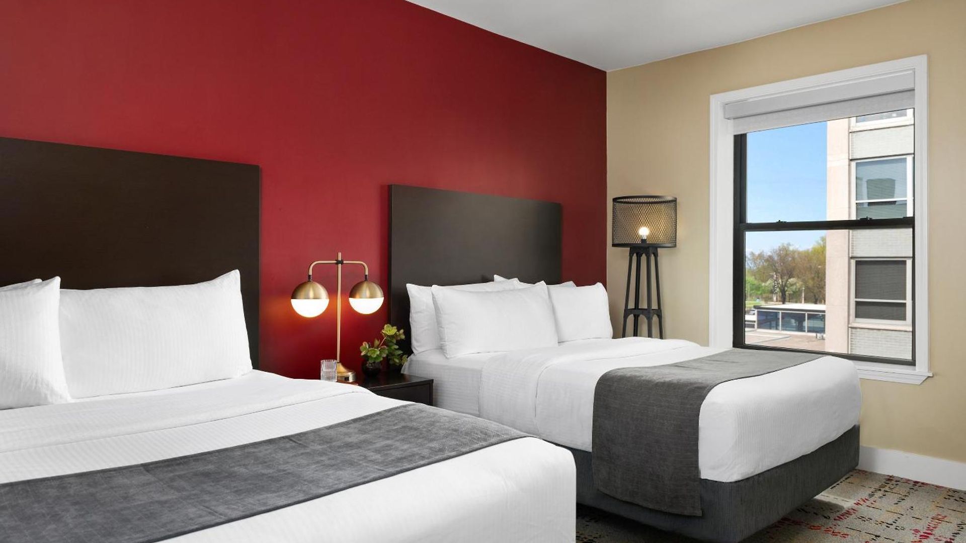 Majestic Hotel 3*