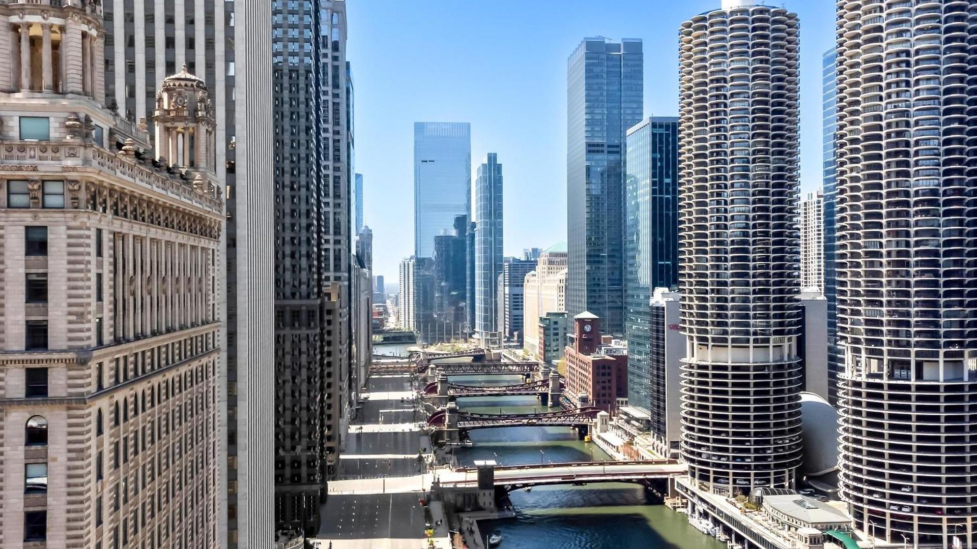 Hilton Garden Downtown Riverwalk Hotel 3*