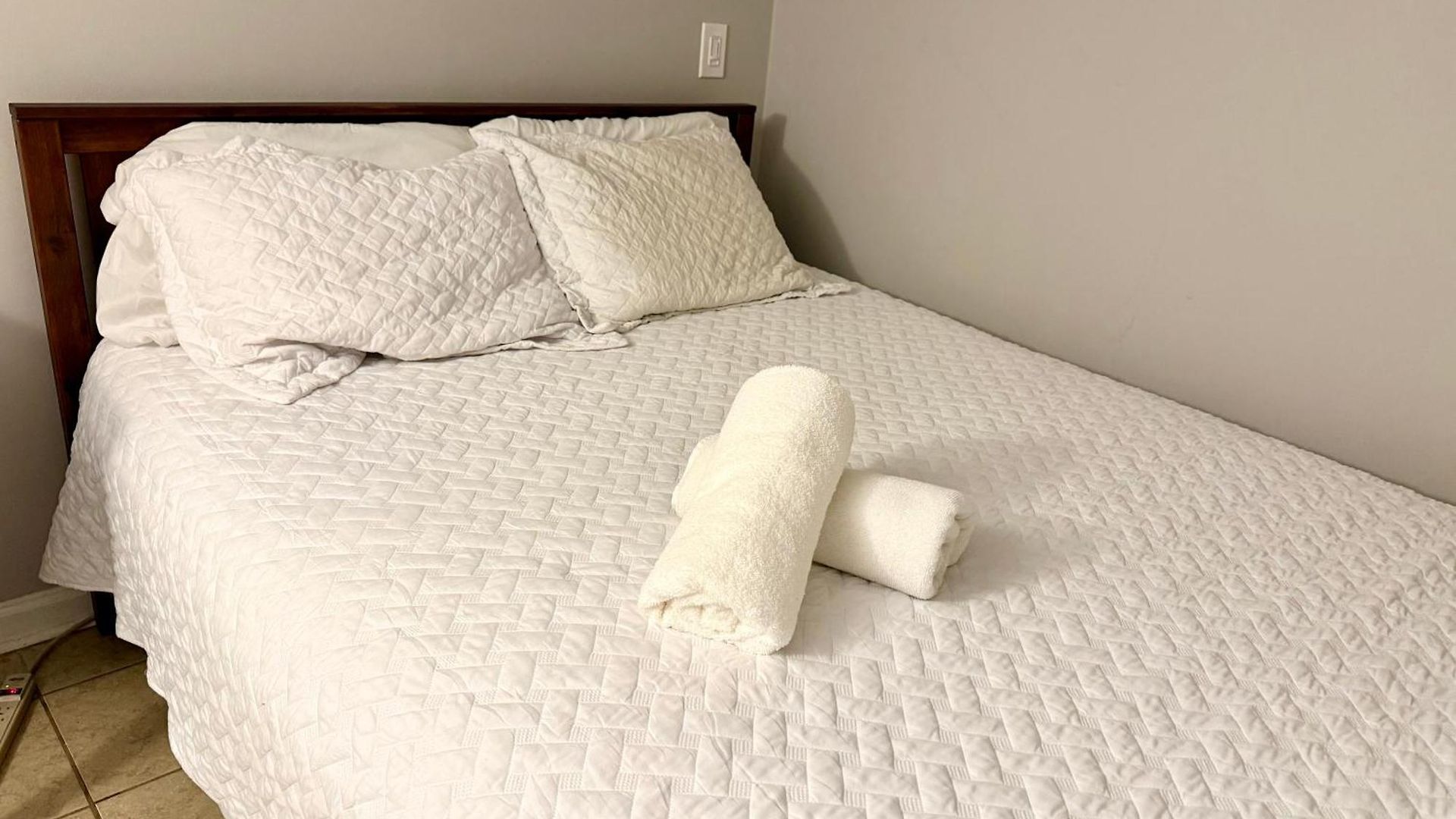 Close To Downtown - Free Parking Homestay Chicago