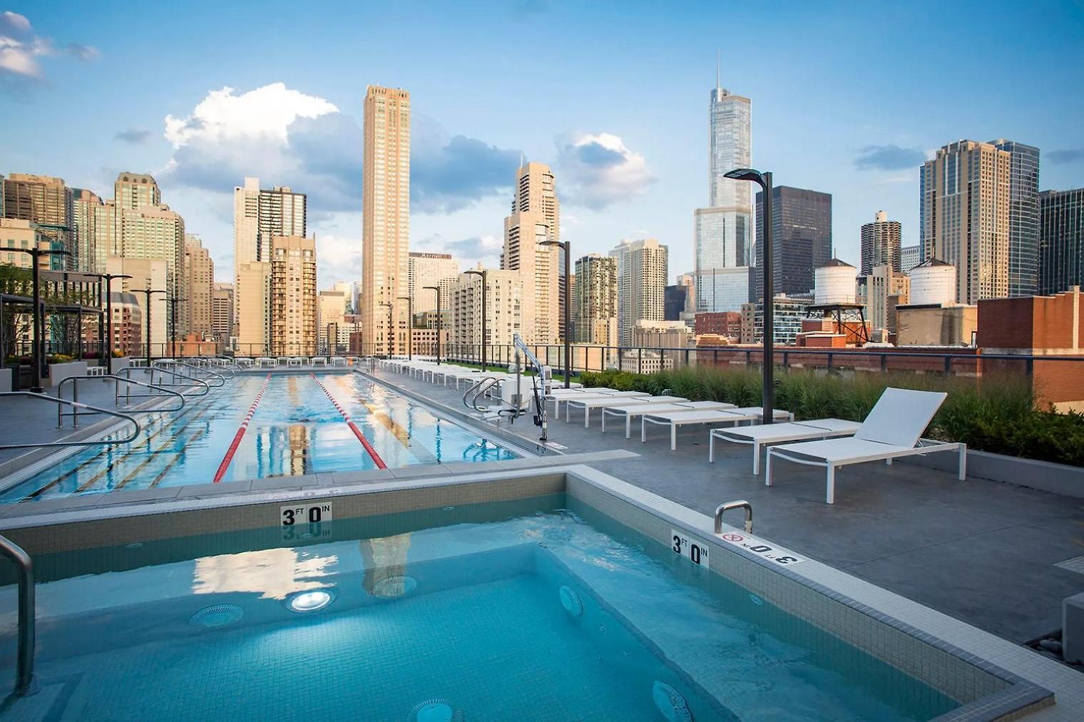 Blueground River North Pool Wd Nr Mile Chi-1192 Chicago
