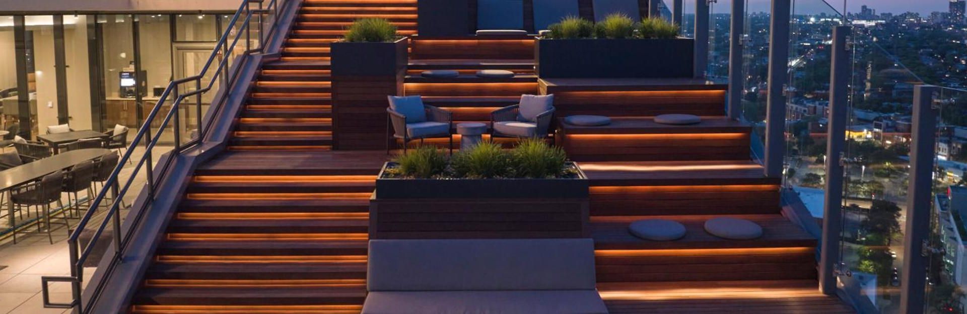 Foundry Unmatched Skyline Views At Lincoln Park * Chicago