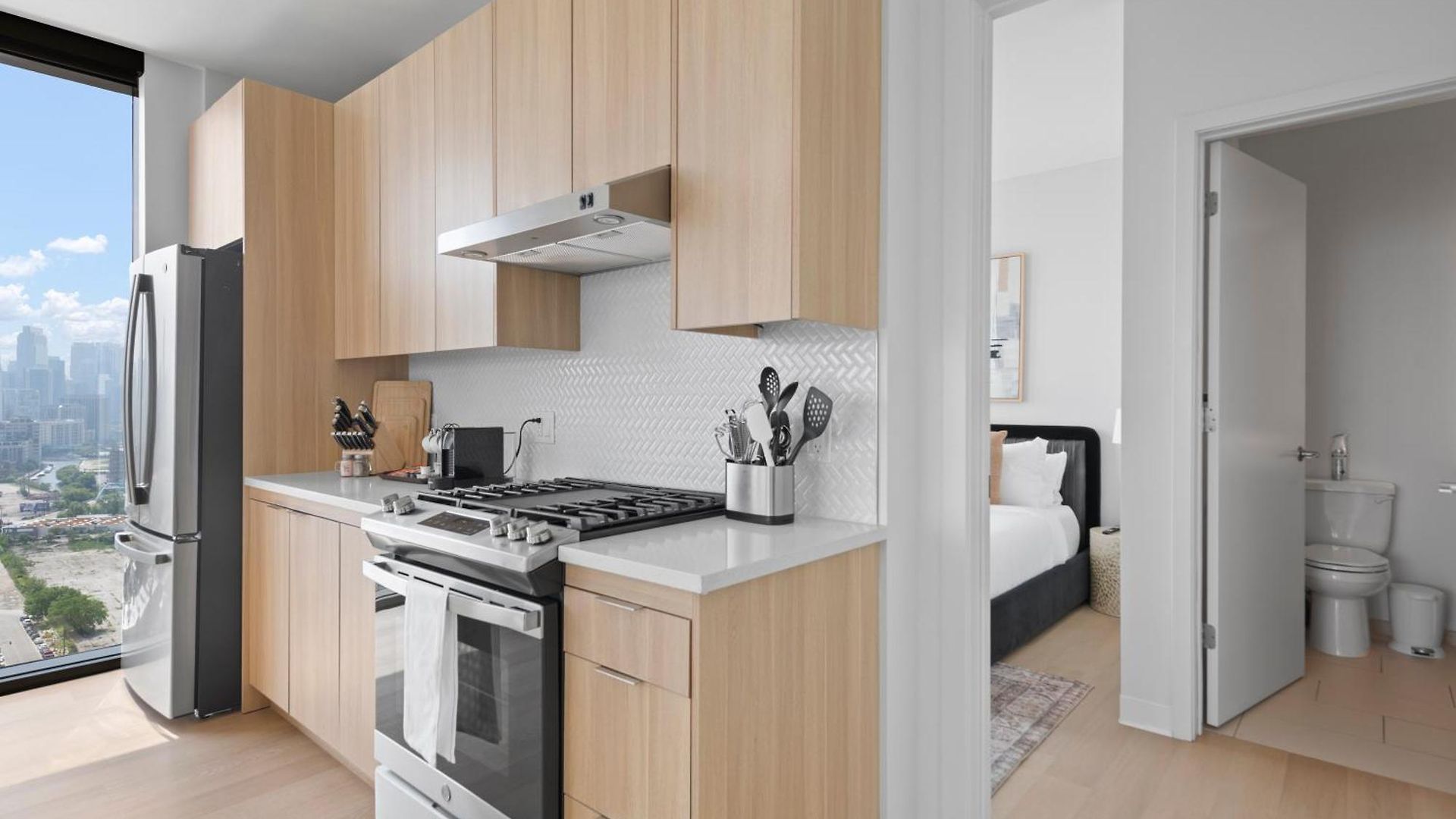Foundry Unmatched Skyline Views At Lincoln Park * Chicago